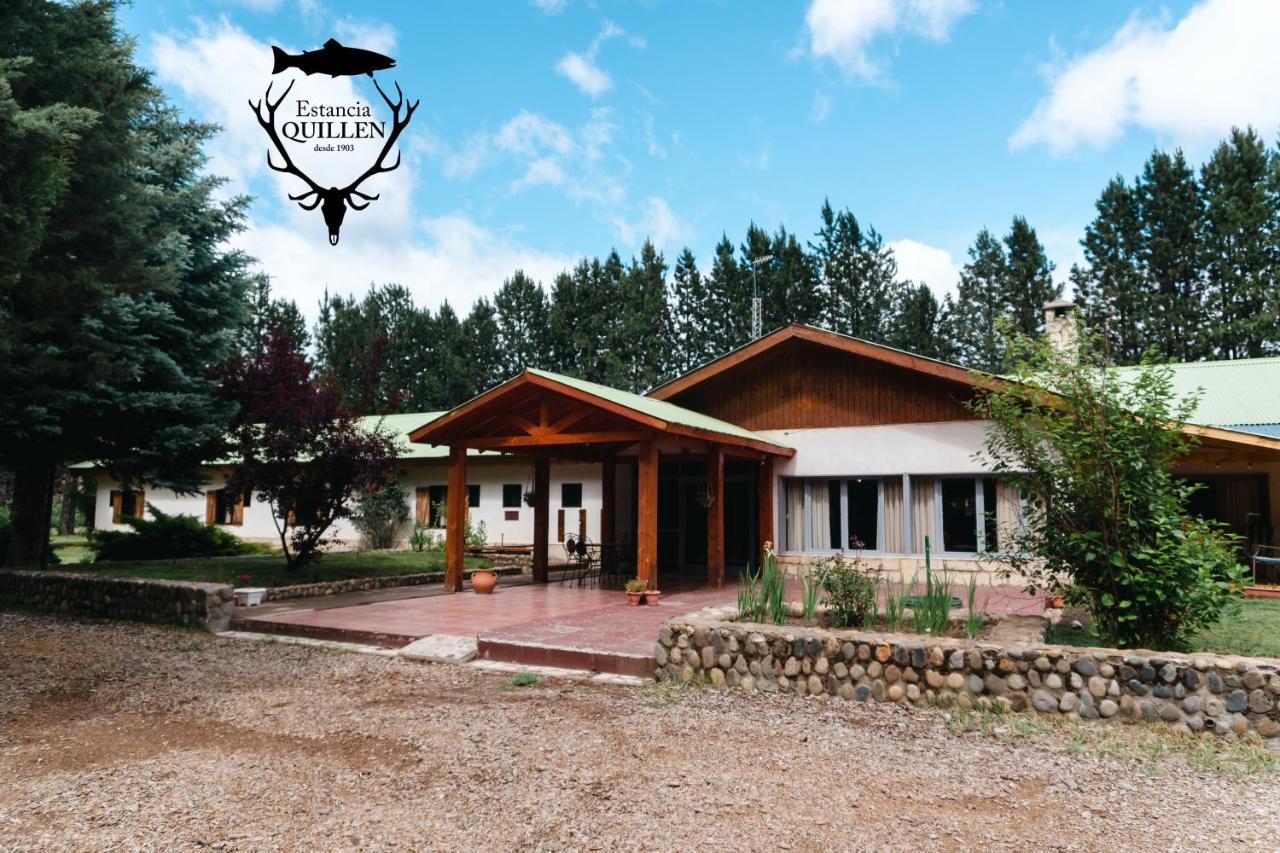 Aluminé Estancia Quillen Lodge - Hosteria מראה חיצוני תמונה