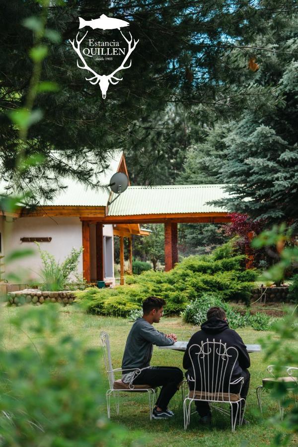 Aluminé Estancia Quillen Lodge - Hosteria מראה חיצוני תמונה