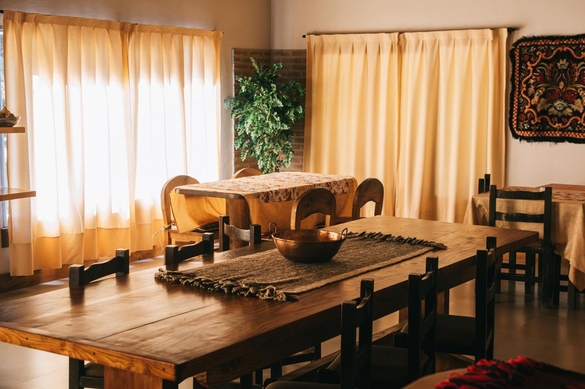 Aluminé Estancia Quillen Lodge - Hosteria מראה חיצוני תמונה